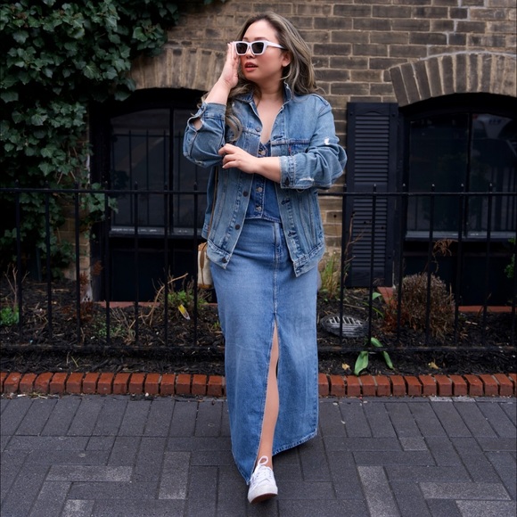 Denim Maxi Skirt - Picture 3 of 3